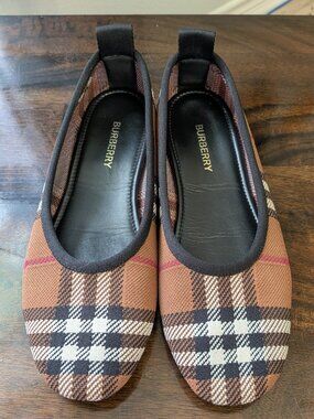Burberry Check Ballerina Flats (size US 6/EU 36)